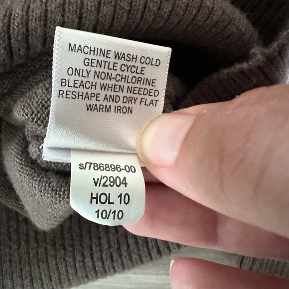 Banana Republic | Women’s Taupe Crocheted Accented Knit Cardigan | Size S - Picture 7 of 9